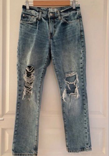 Jeans troués 