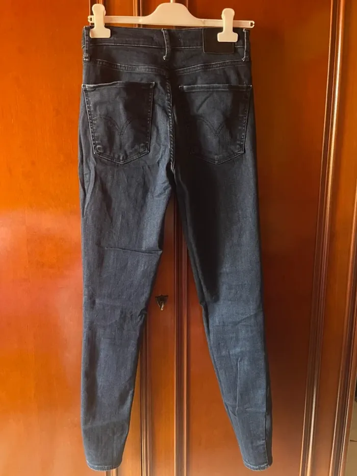 Jean skinny Levis - photo numéro 2