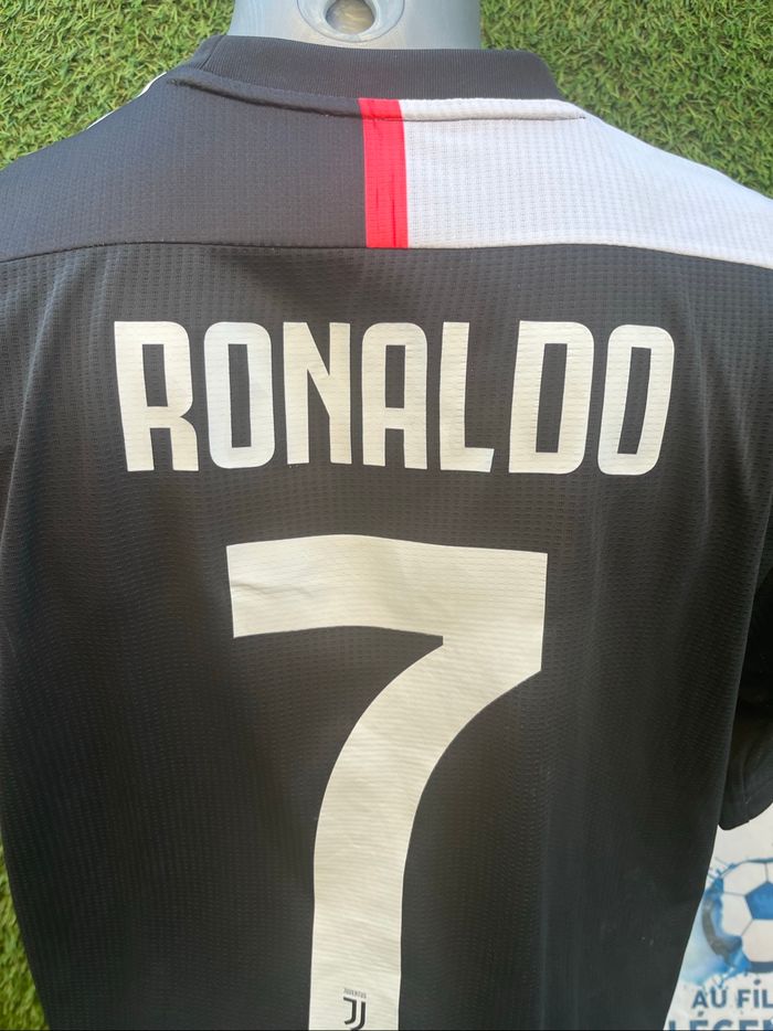 Maillot Ronaldo Juventus Turin - photo numéro 4