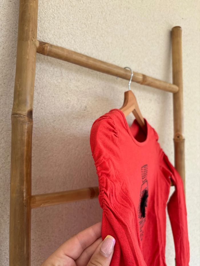 t shirt rouge à manches longues - photo numéro 4