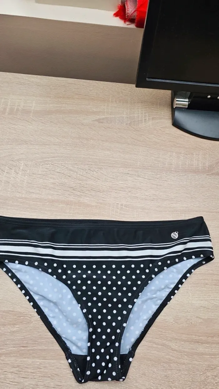 Maillot de bain 2 pièces Lascana 40/ 42D - photo numéro 4