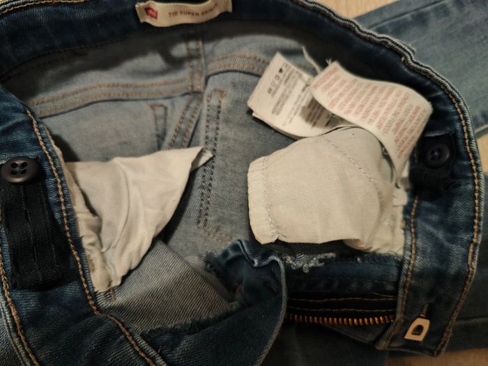 Jean 710 - photo numéro 5