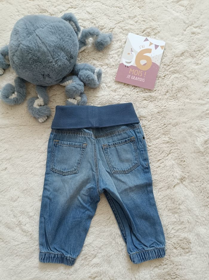 Jeans 4-6 mois - photo numéro 3