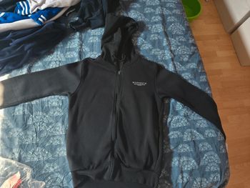 Sweat zippé taille M Mc Kenzie