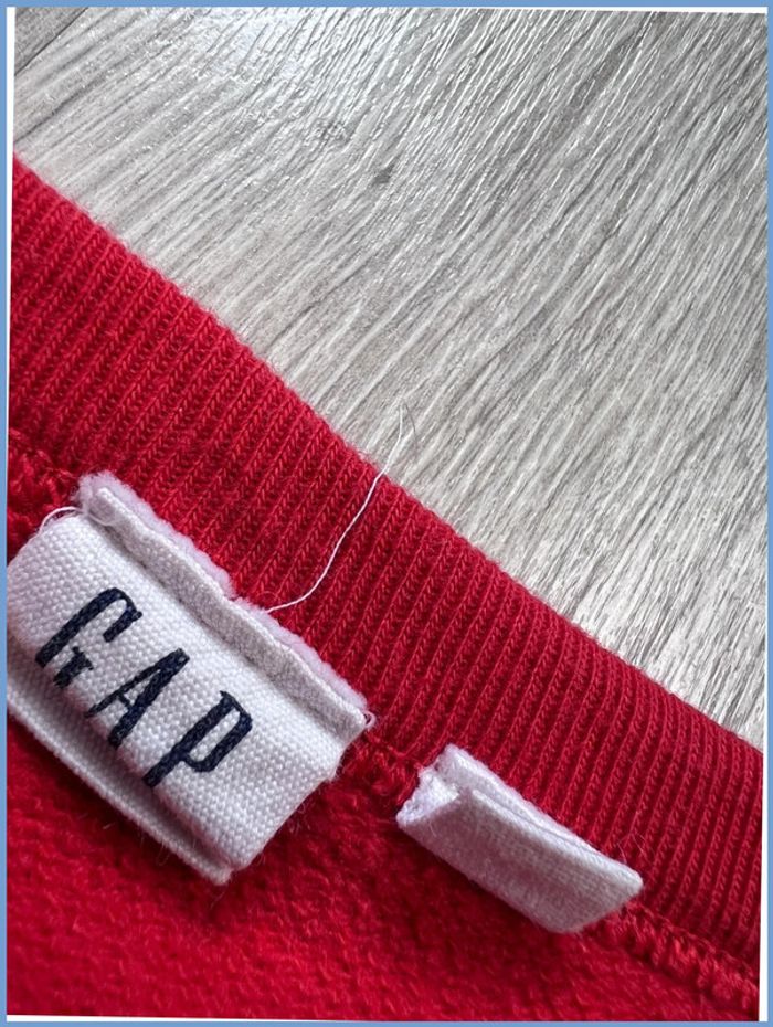 Pull GAP Rouge avec logo brodé Taille S - photo numéro 6