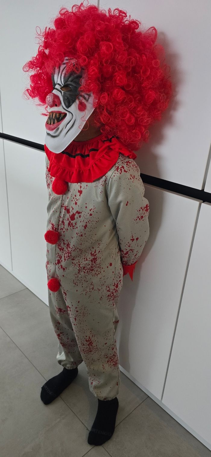 Déguisement clown d’horreur enfant 5-6 ans avec masque – très bon état - photo numéro 4