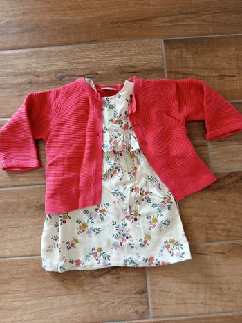 Robe écru liberty et gilet corail Tape a l'oeil 12 mois