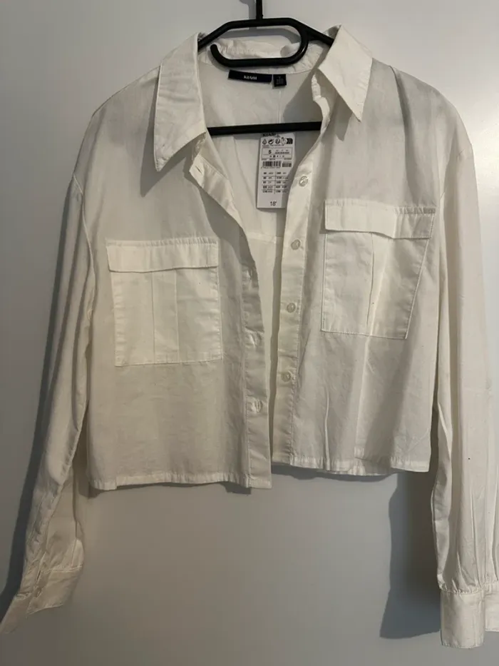 Chemise courte blanche