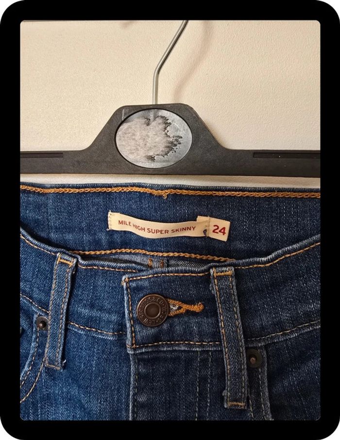 Jean Levi's taille 24 - photo numéro 3