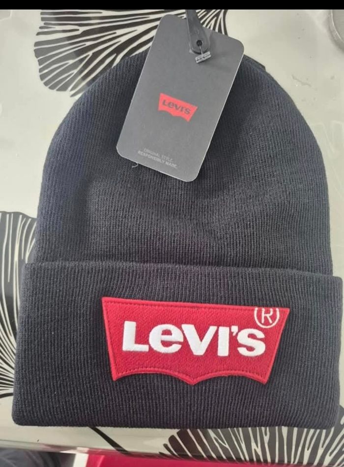 Bonnet levi's neuf