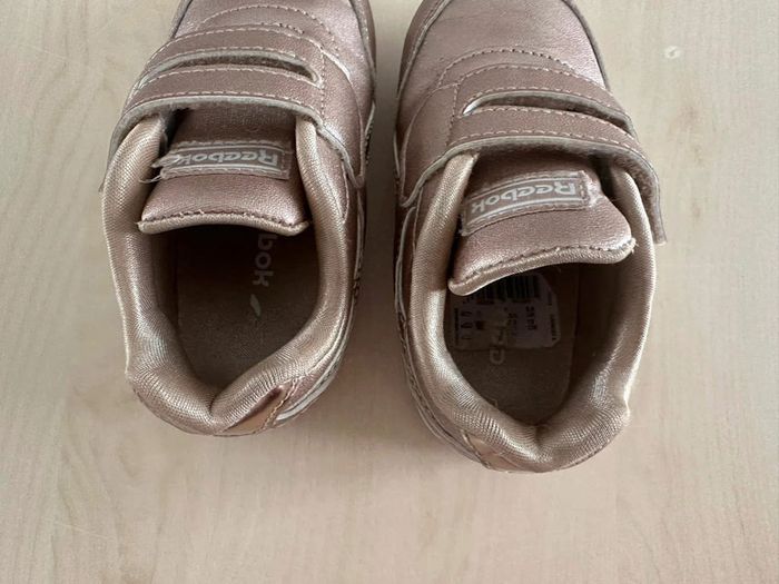 Baskets fille Reebook taille 23,5 - photo numéro 11