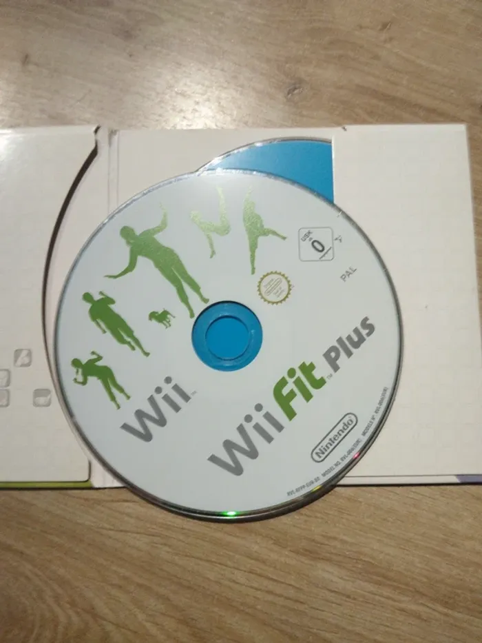 Wii sports + wii fit + Nintendo Wii - photo numéro 5