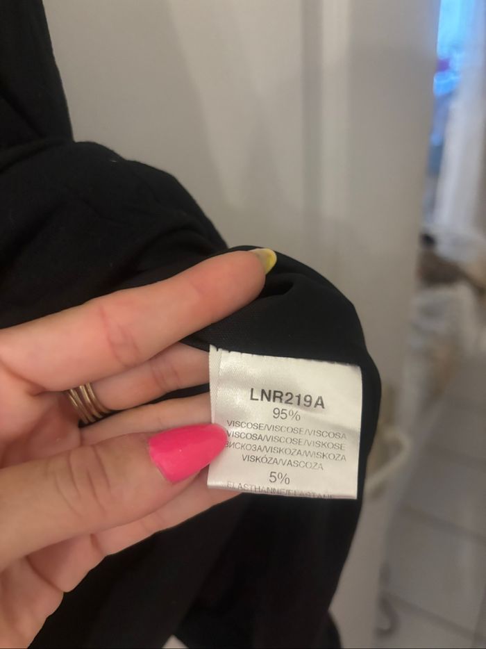 Robe noire sans manches Naf Naf s - photo numéro 6