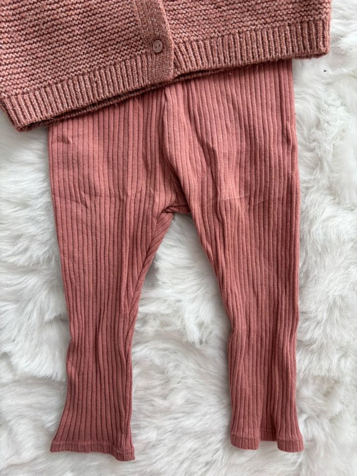 Ensemble legging et pull Kiabi 18 mois - photo numéro 2