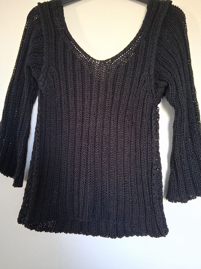Pull tricot décolleté V noir " t- 1" - photo numéro 2