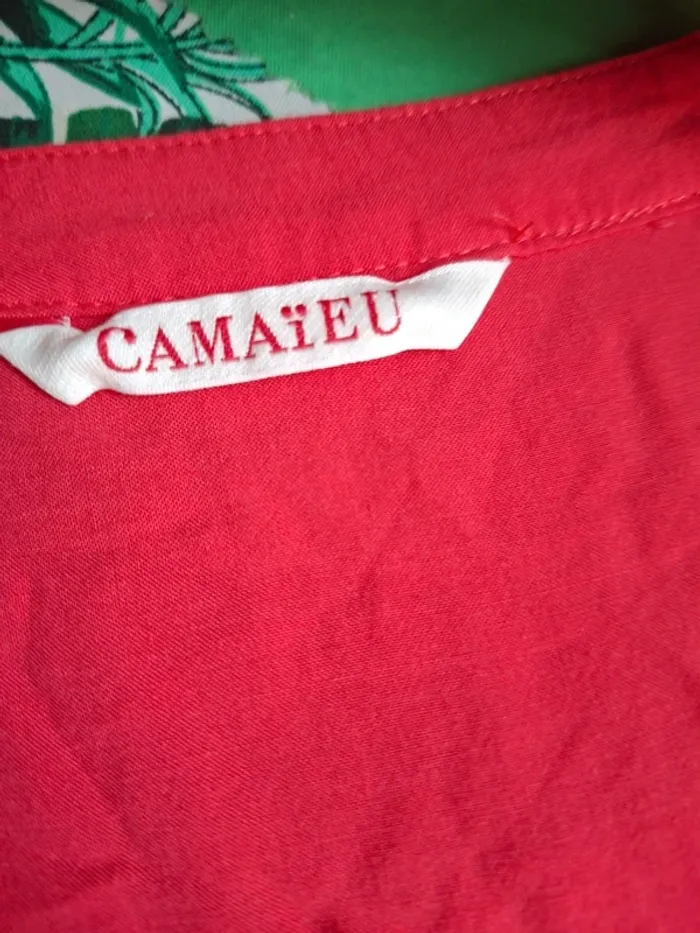 Blouse/chemise fille Camaïeu 8 ans - rose fuchsia, en très bon état, manches courtes - photo numéro 4