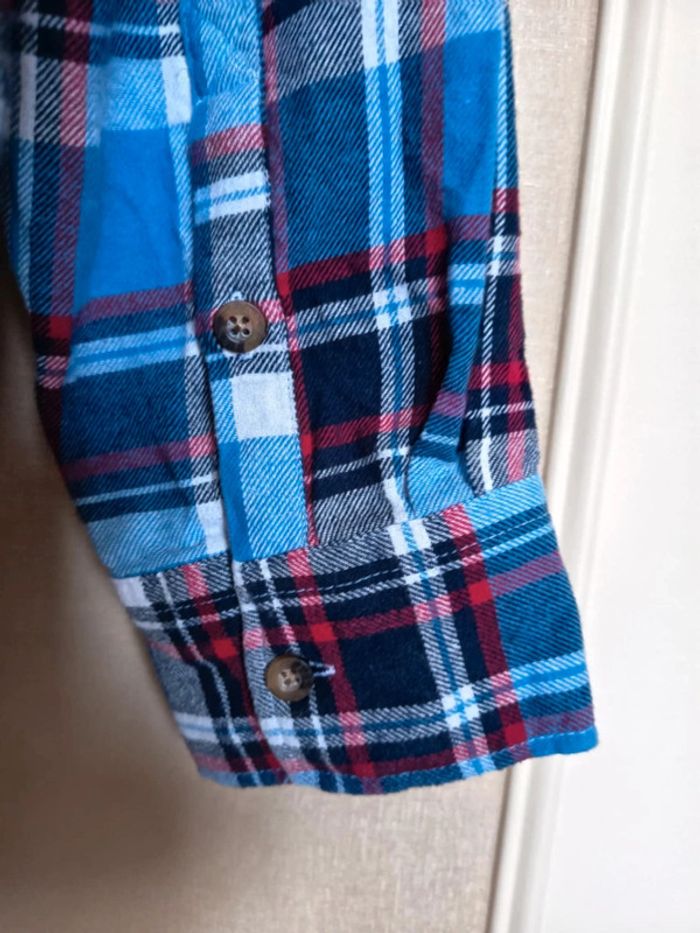 Chemise courte. Très très large. Marque FB Sister (A44) - photo numéro 7