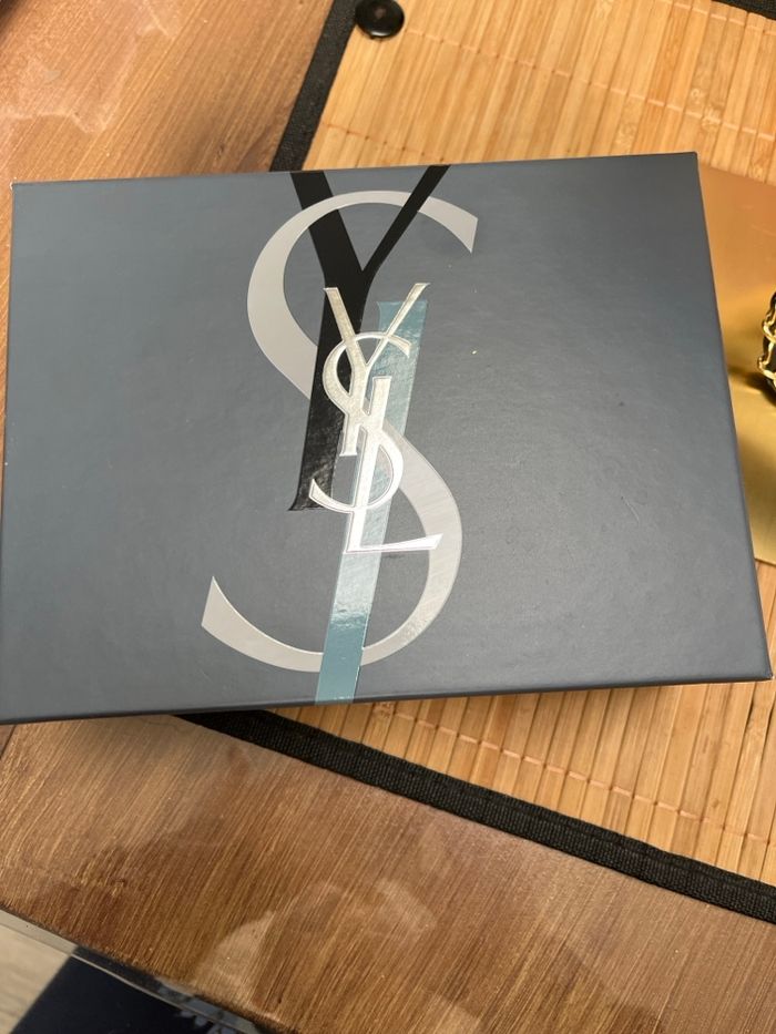 Trousse maquillage Yves saint Laurent - photo numéro 5