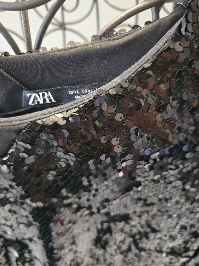 Robe noire sequins Zara - photo numéro 3