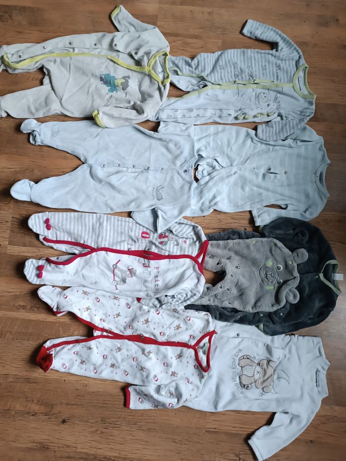 Lot pyjamas garçon 9 mois - photo numéro 2