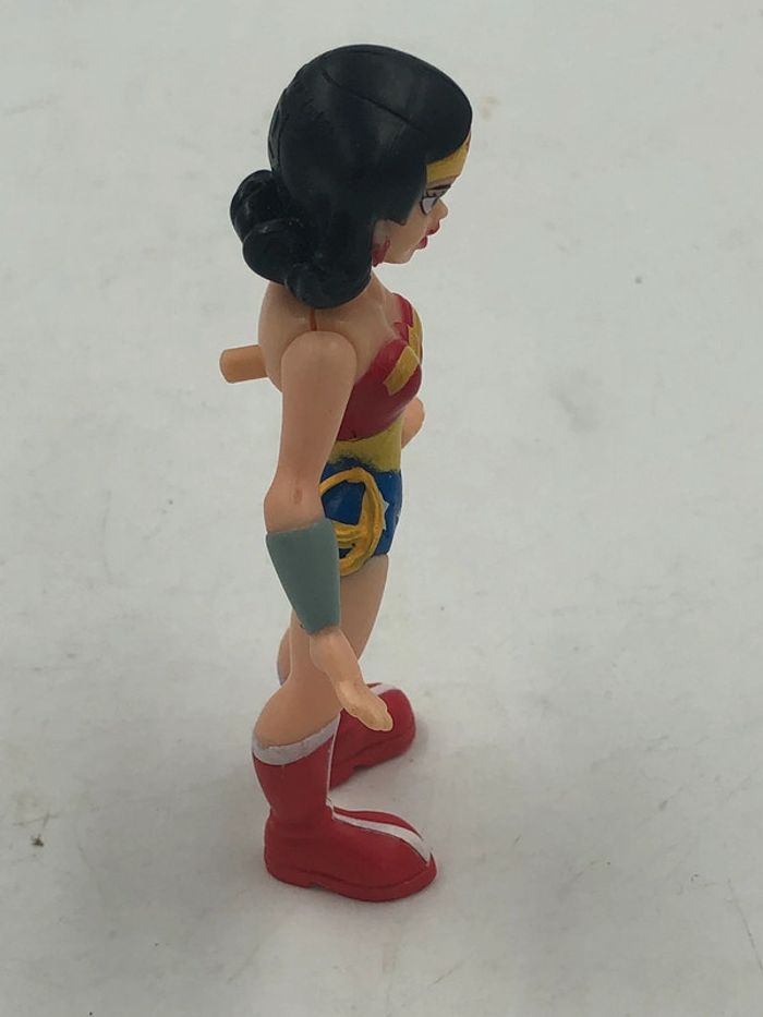 Figurine DC comics Wonder Woman 10 cm - photo numéro 4