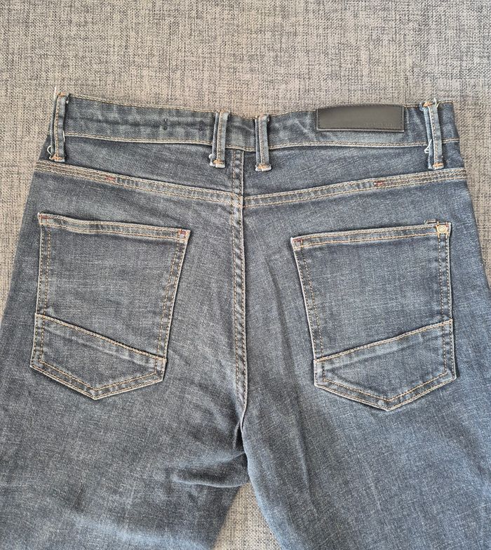 Jean homme Taille 38 - photo numéro 5