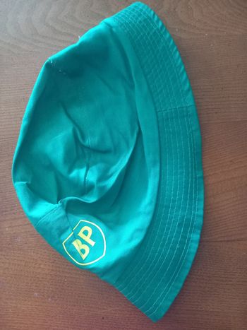 Chapeau