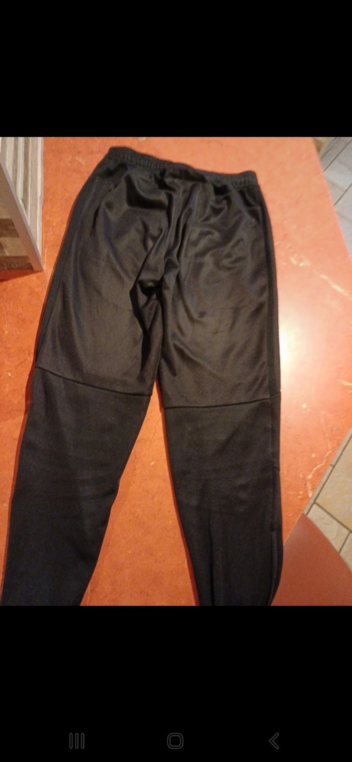 Survêtement Adidas taille 14 ans - photo numéro 6
