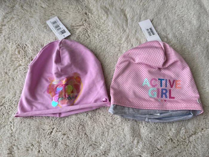 Lot 2 bonnets fin fille - taille M - neuf avec étiquettes - Hat you kids