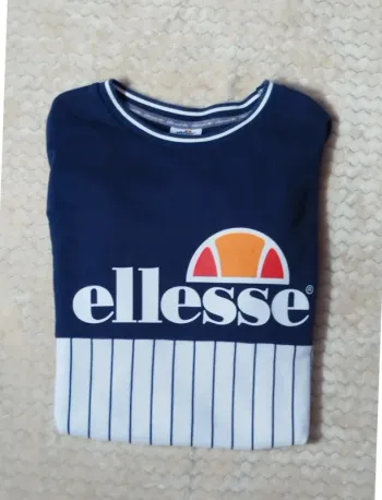 Pull Ellesse Taille M Super état