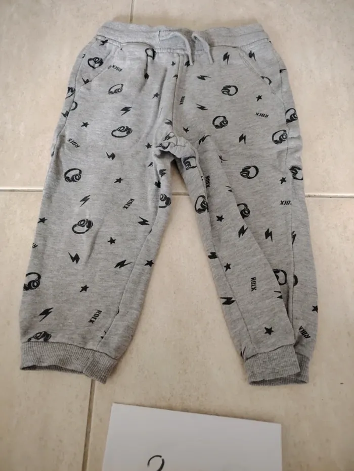 Pas de jogging bébé - photo numéro 2