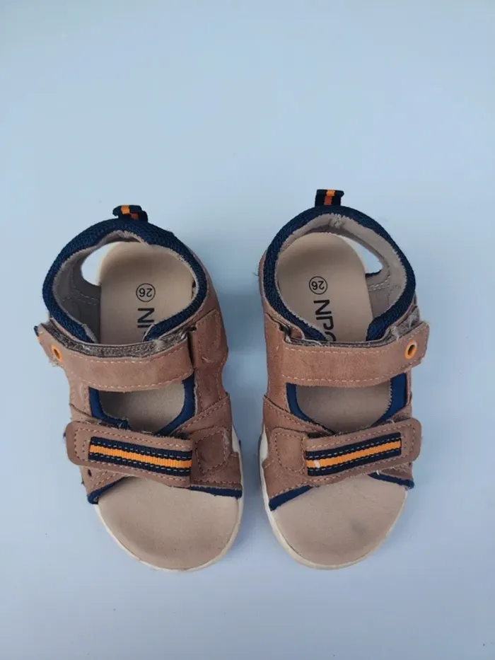 Sandale taille 26 - photo numéro 2