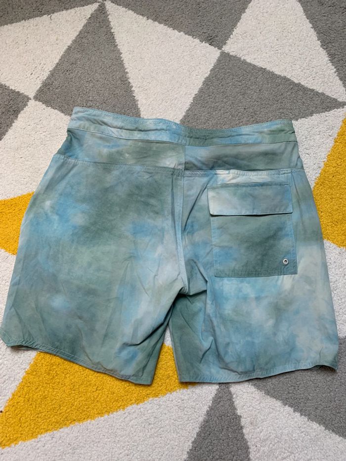 Short de bain Pull & Bear Taille 42 - photo numéro 2