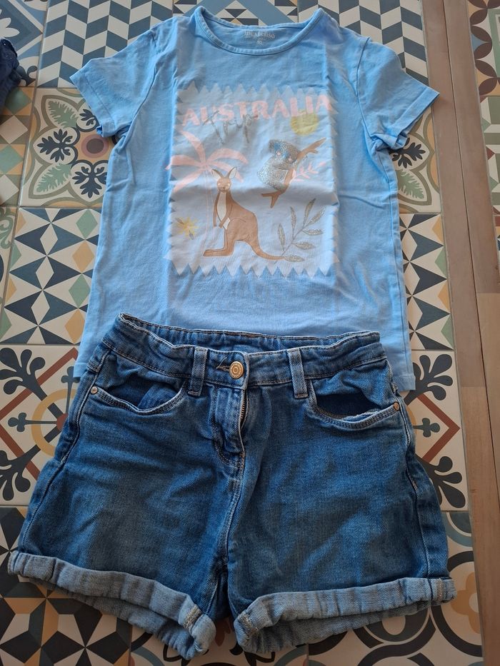 Short en jean + 3 tee-shirts - photo numéro 3