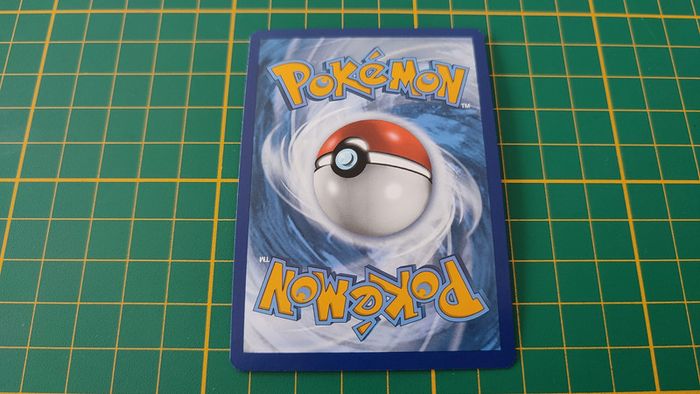 045/078 Carte Pokémon Meltan commune reverse Epée et Bouclier EB10.5 Pokémon Go #B10 - photo numéro 2