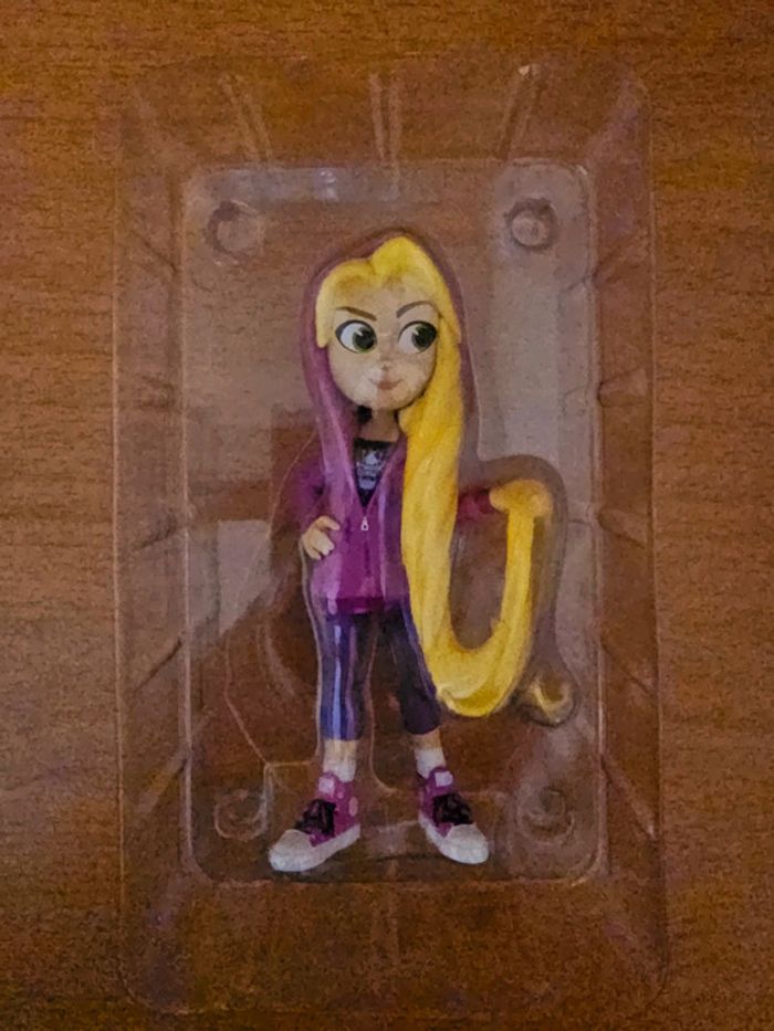 Figurines rock candy /princesse tiana et raiponce disney - photo numéro 3