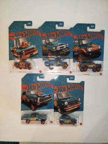 Hot Wheels Green and Gold Series 2024