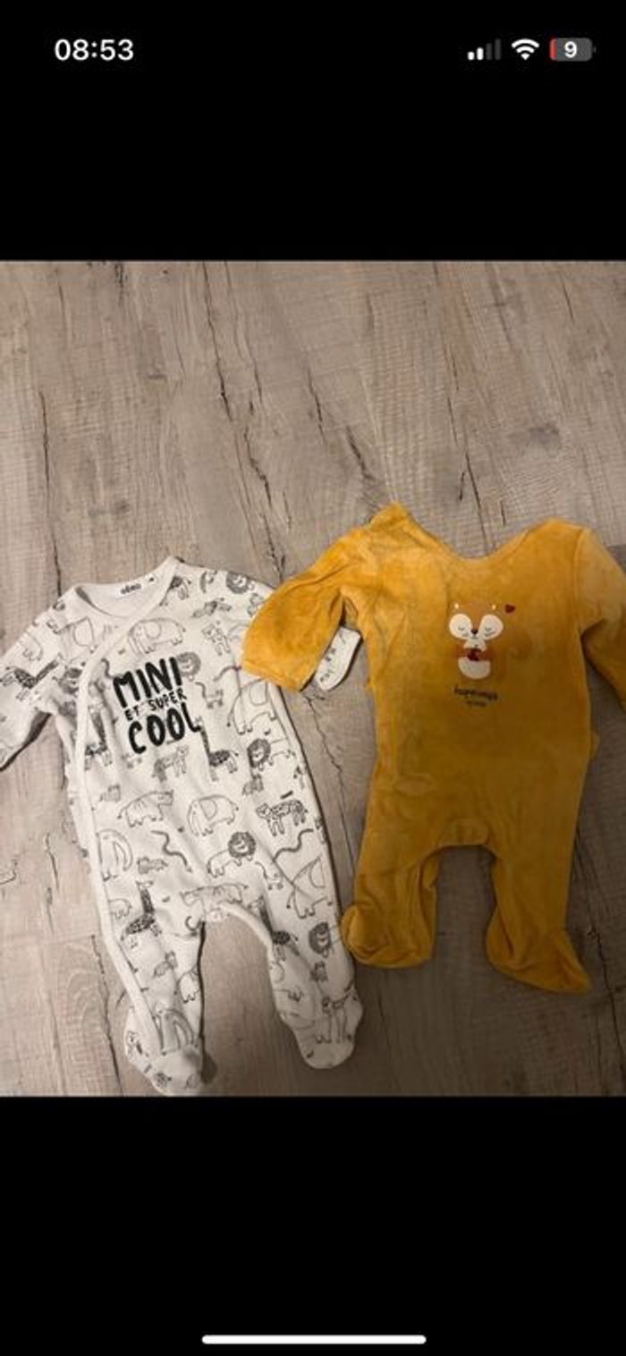 Lot vêtements 1 mois - photo numéro 4