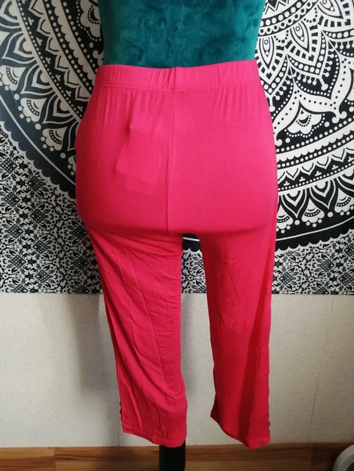 Cycliste legging rose fushia avec boutons élastique à la taille / in extenso / (M) - photo numéro 4