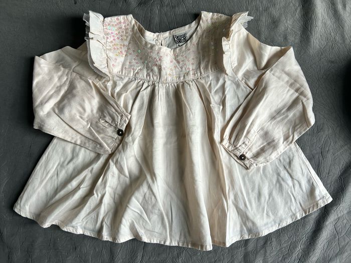 Jolie blouse petite fille