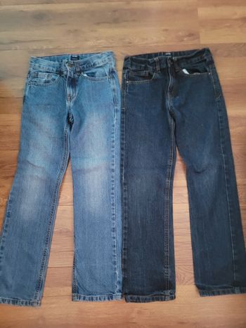 2 jeans regular fit taille 10 ans