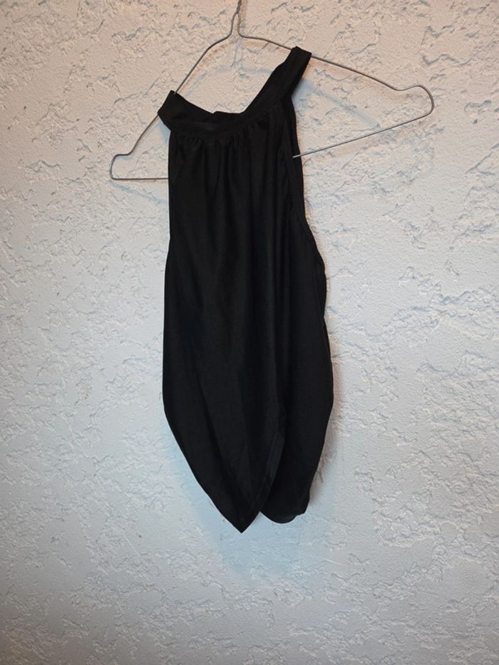 Haut femme dos nu