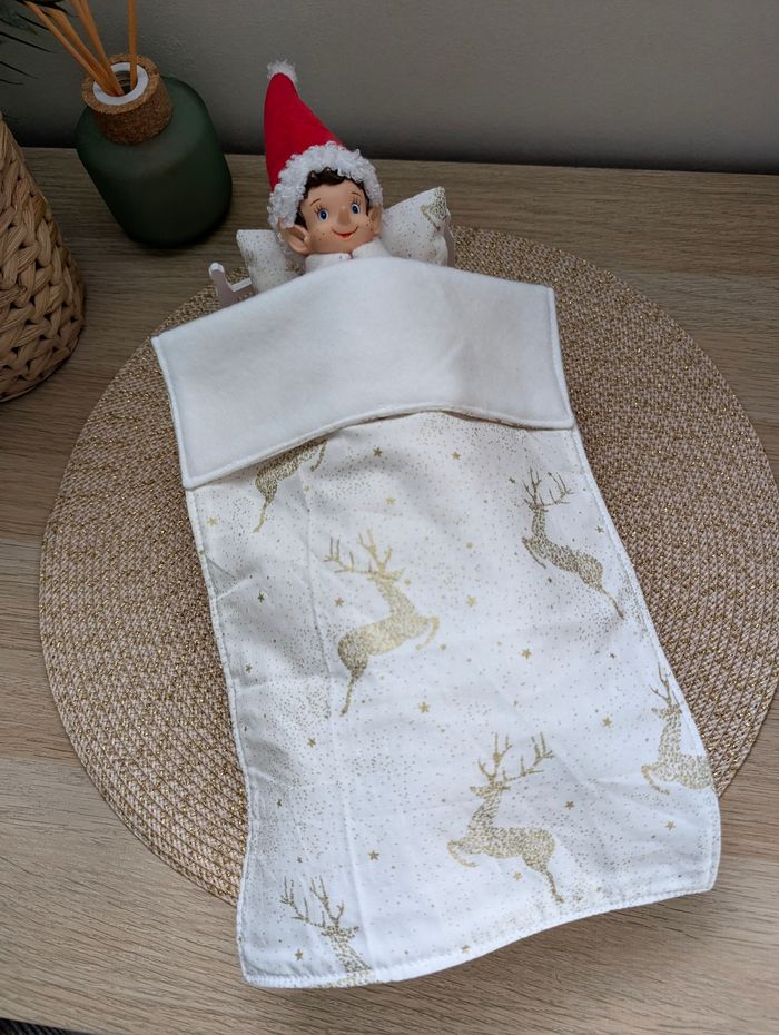 Couverture et oreiller pour lutin farceur - photo numéro 2