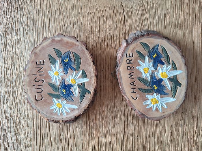 Décoration de porte en bois montagne fleur edelweiss - chambre ou cuisine