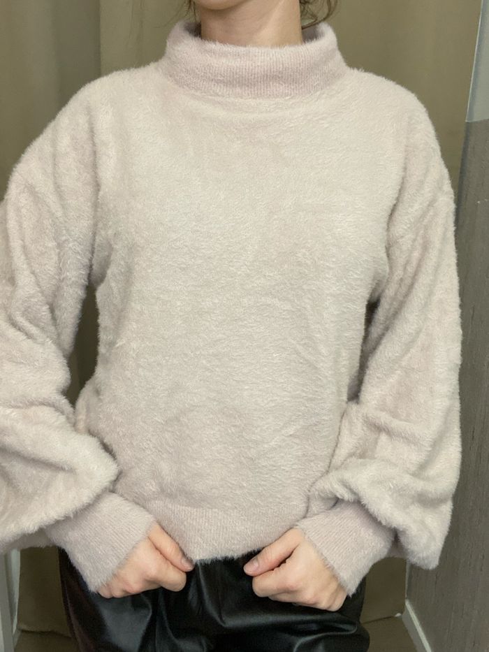 Joli pull tout doux rose pâle taille unique moewy