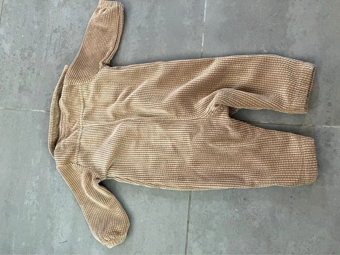 Tenue combinaison velours côtelé 12 mois beige camel - photo numéro 3