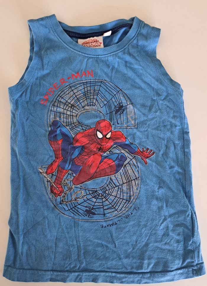 Débardeur Spiderman garçon 5 ans TBE - photo numéro 2