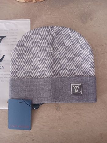 Bonnet lv