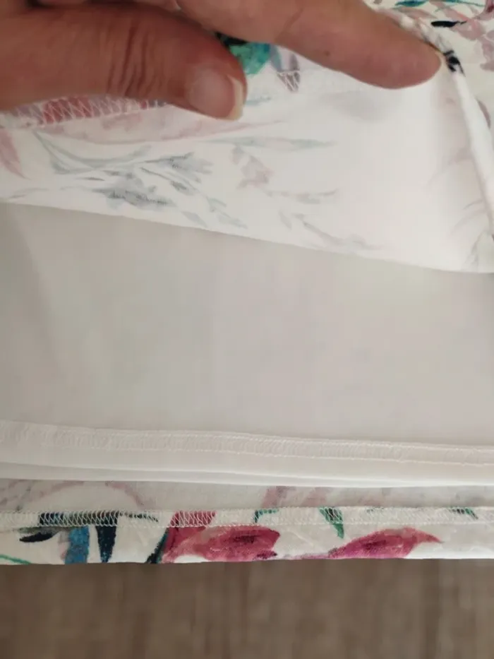 Jolie jupe T42 Amisu neuve sans étiquette - photo numéro 4