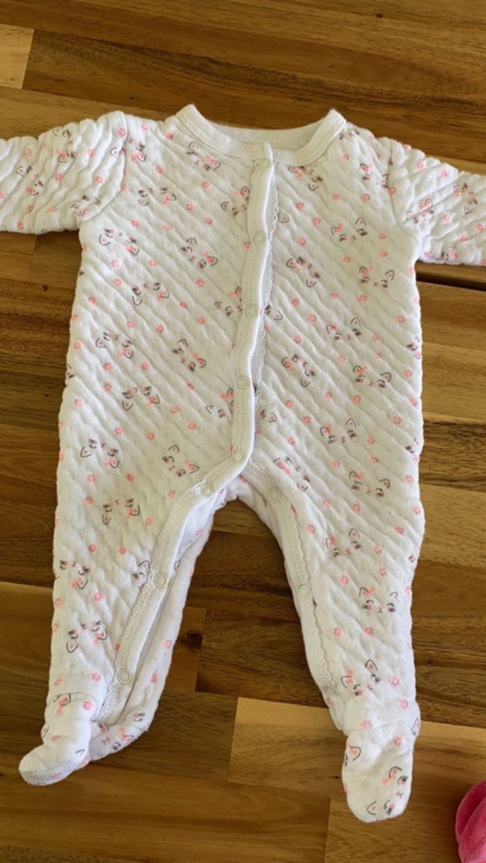 Lot de 3 pyjamas 1 mois - photo numéro 2